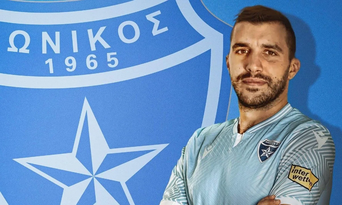 Η ΠΑΕ Ιωνικός ανακοίνωσε επίσημα την απόκτηση του Βασίλη Μάντζη! Οι επόμενοι στόχοι των Νικαιωτών. 