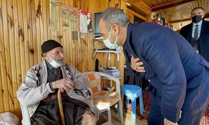 Τουρκία: Ο 112χρονος με τα 145 εγγόνια