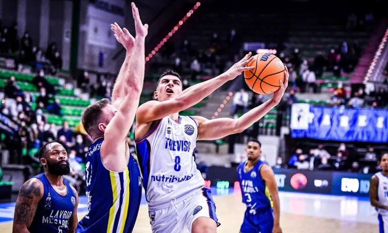 Τρεβίζο - Λαύριο 87-72: Θέλει νίκη στην Ελλάδα ώστε να μείνει «ζωντανό»