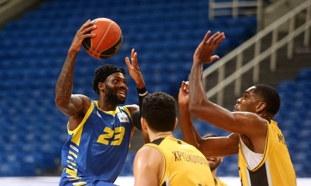 Basket League: Οι ΚΑΕ Απόλλων Πάτρας και Ηρακλής ανακοίνωσαν τους Τρε ΜακΛιν και Ντολεζάι αντίστοιχα προκειμένου να ενισχυθούν.