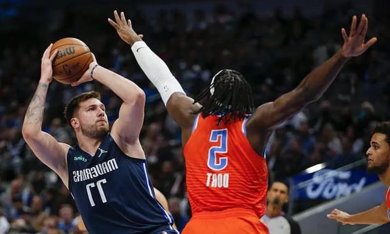 NBA Βαθμολογία – Αποτελέσματα:  Αγχωτική νίκη για τους Μάβερικς - Σαρωτικοί οι Σανς απέναντι στους Σπερς