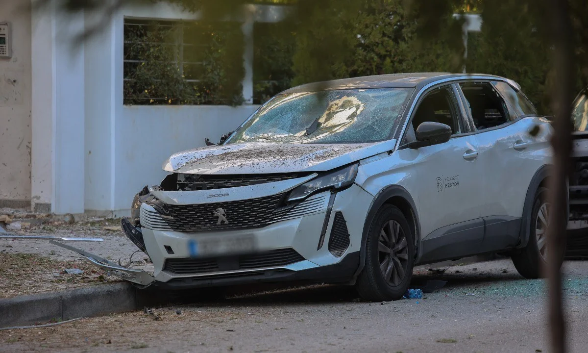 Εκρηκτικός μηχανισμός έξω από συγκρότημα κατοικιών στη Γλυφάδα, κοντά στο σπίτι του Μαρκ Κλάτενμπεργκ!