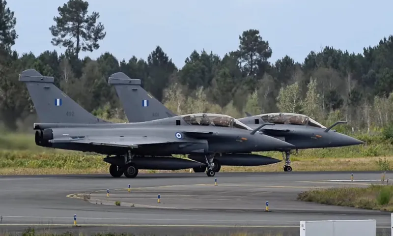 Rafale: Tι δουλειά έχει το σήμα της ΝΔ, στα αεροσκάφη που αγοράστηκαν με χρήματα του Ελληνικού λαού;