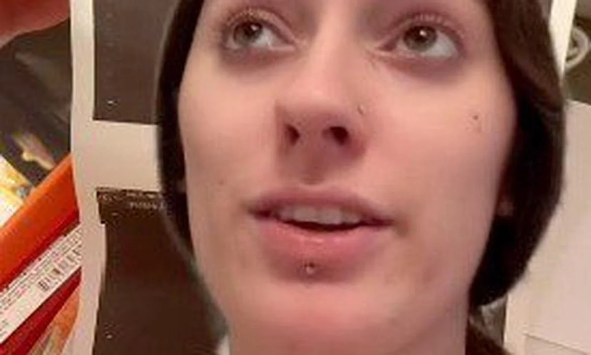 Δείτε πώς αντέδρασε μια έγκυος χρήστης του Tik Tok όταν είδε στο υπερηχογράφημα ένα στιγμιότυπο από το μωρό της.