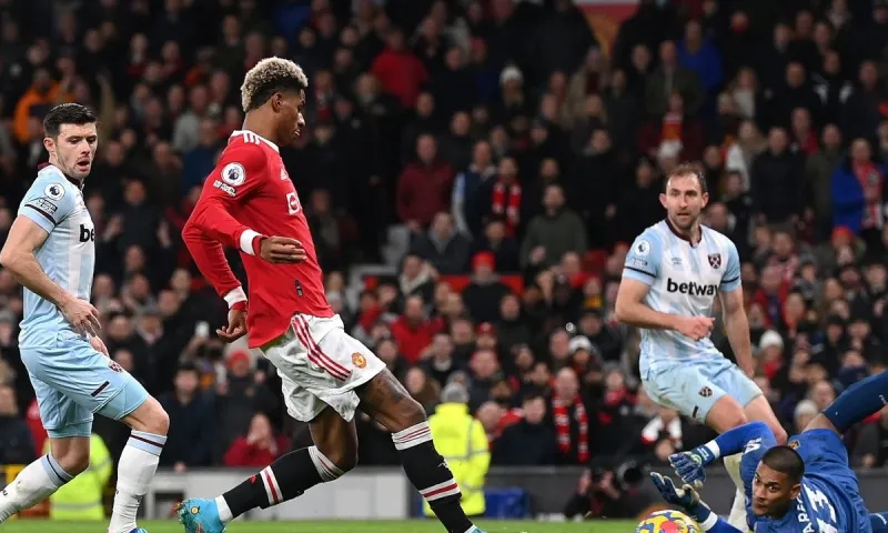 Premier League: Άλμα τετράδας στο παρά πέντε για Γιουνάιτεντ - Η βαθμολογία