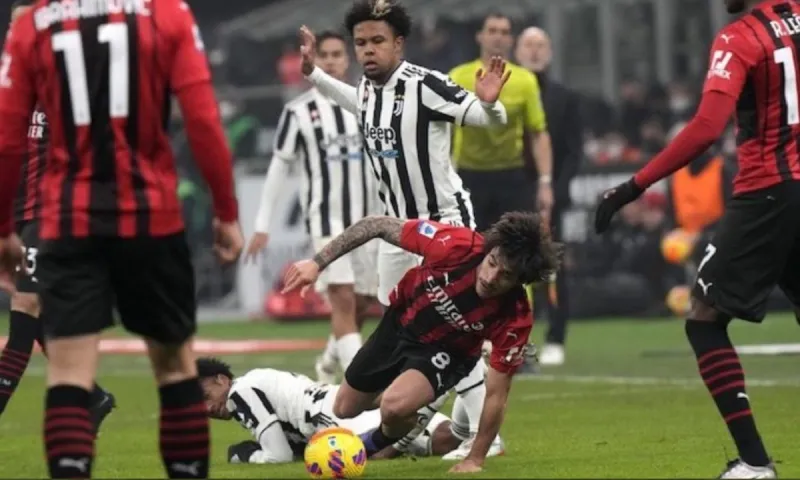 Μίλαν - Γιουβέντους 0-0: «Δώρο» στην Ίντερ