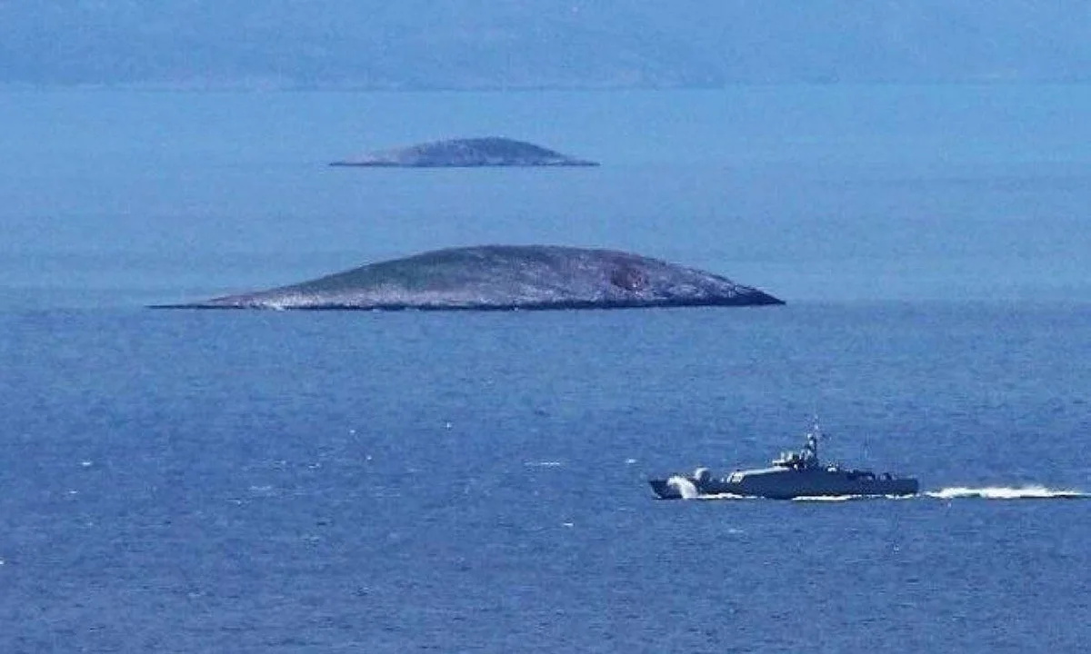 Σαν σήμερα: 26 χρόνια από την κρίση στα Ίμια (vids)
