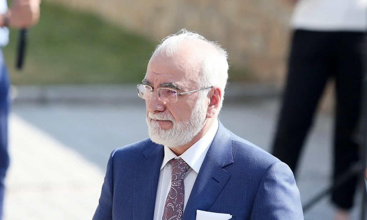 Τίναξε την μπάνκα ο Ιβάν Σαββίδης!