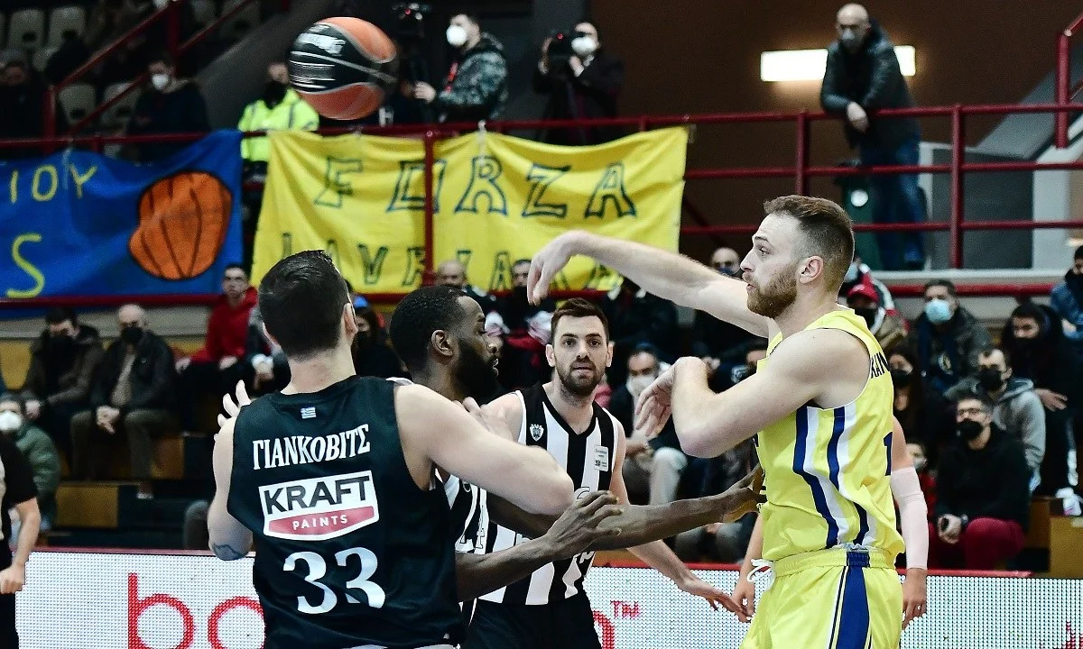 Μεγάλη αντίδραση έβγαλε ο ΠΑΟΚ που αν και βρέθηκε στο -14, τελικά έφυγε νικητής (61-59) από το Λαύριο μετά από συγκλονιστικό αγώνα.