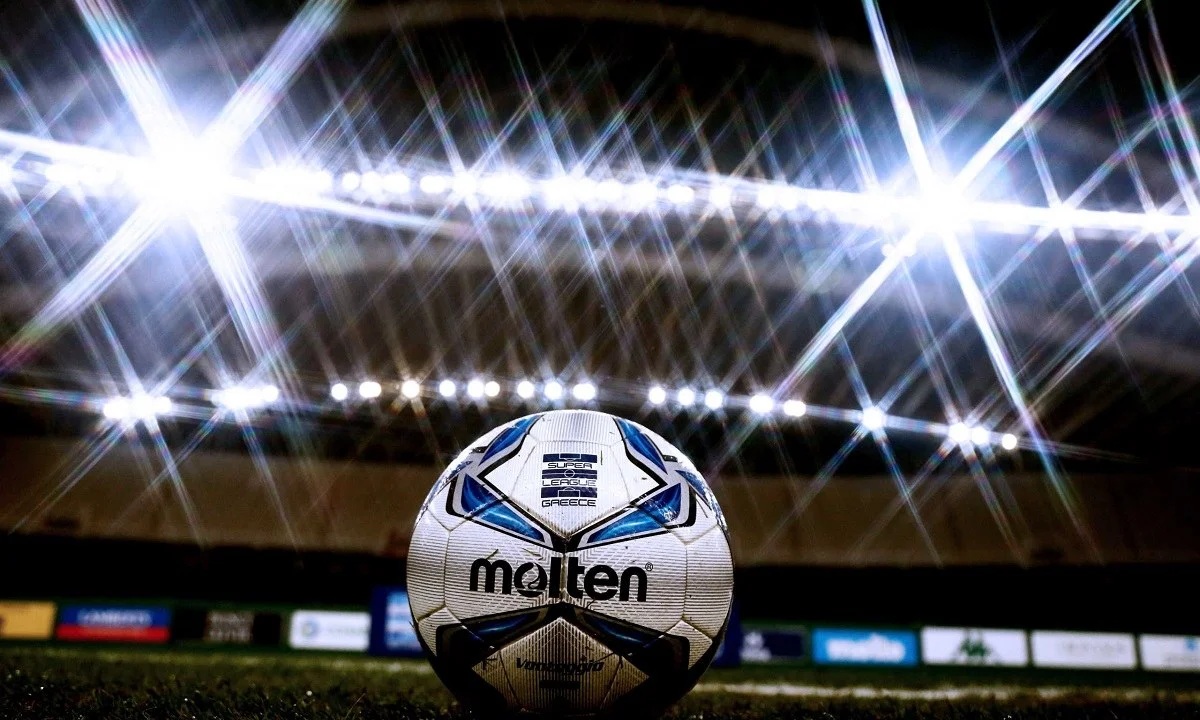 Super League: Έξι ομάδες διεκδικούν τρία εισιτήρια για τα play off