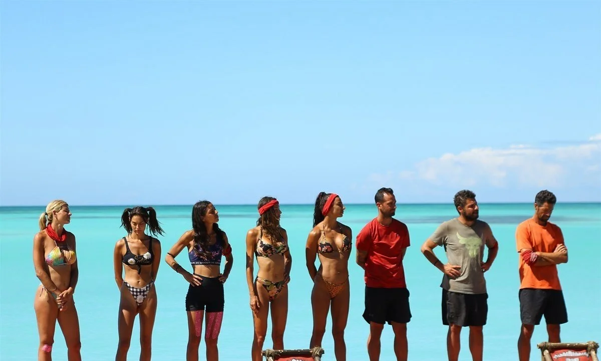 Survivor 1/2: Διπλή αναμέτρηση απόψε στο Survivor. Έπαθλο επικοινωνίας και Sports Game! Ελάτε στην παρέα μας να τα δούμε όλα Live!