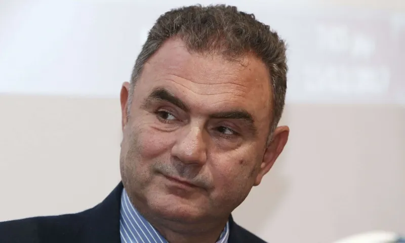 Δυνατή τριάδα από τον Χρήστο Σωτηρακόπουλο!