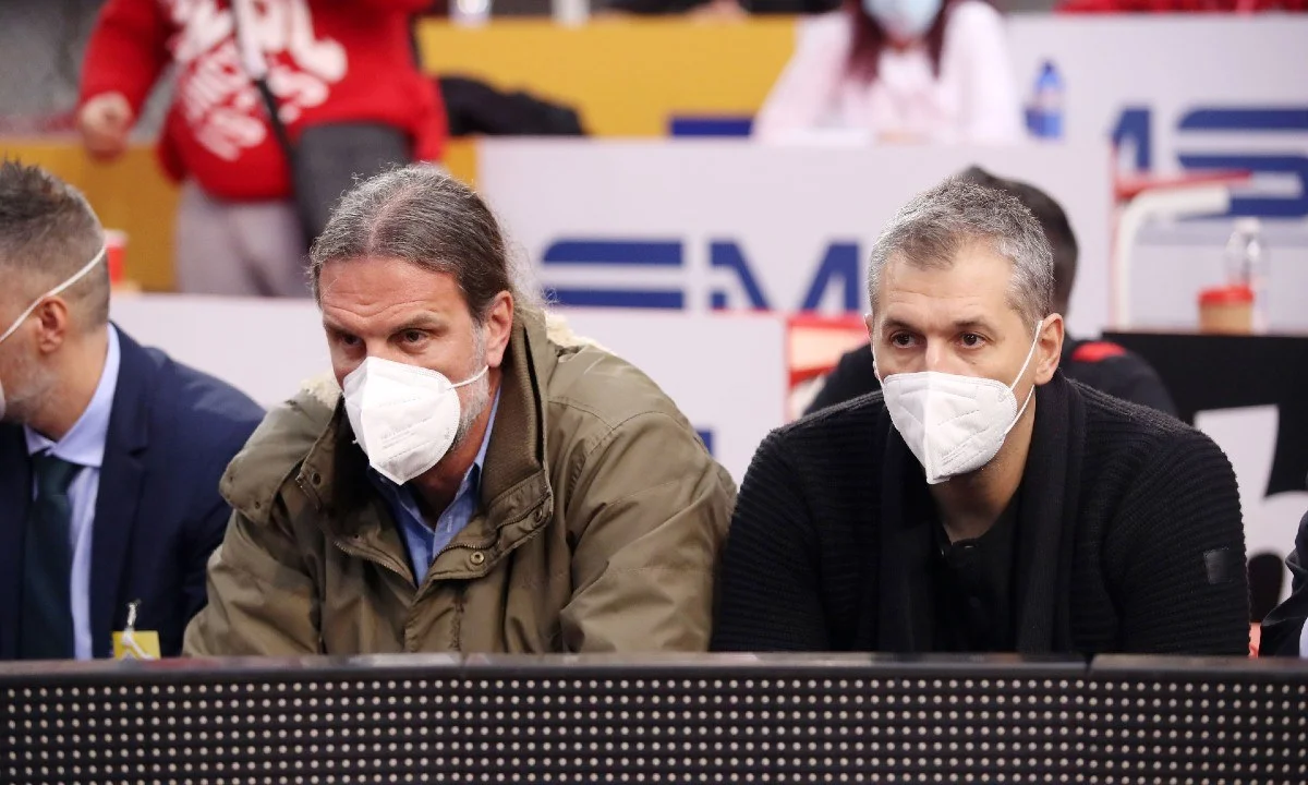 Ο Παναθηναϊκός θα βρίσκεται δίπλα στην Εθνική ομάδα, όπως προέκυψε μετά τη συνάντηση των ανθρώπων του με τον πρόεδρο της ΕΟΚ Βαγγέλη Λιόλιο.