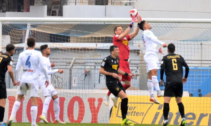 Super League 1: Aναβλήθηκε και τo Ατρόμητος - ΟΦΗ, στον αέρα και το Ατρόμητος - Λαμία!