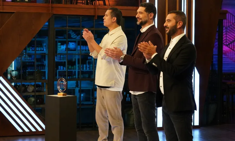 MasterChef: Απογοητευμένοι οι κριτές - Φεύγουν παίκτες μια ανάσα πριν μπουν στο σπίτι
