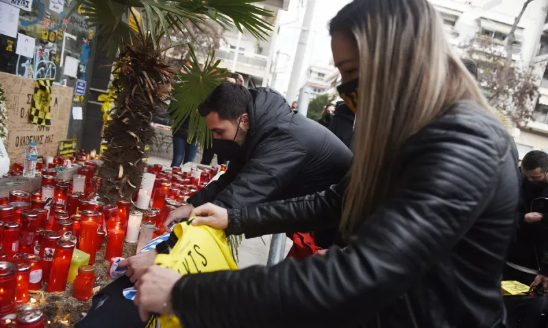 Δολοφονία Άλκη στη Θεσσαλονίκη: Άθλια παιχνίδια παραγόντων πάνω στο πτώμα ενός 19 χρονου