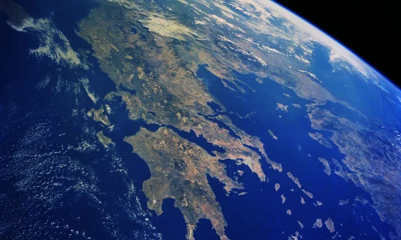 Ένοπλες Δυνάμεις: Σε τροχιά Διαστήματος με Γαλλία