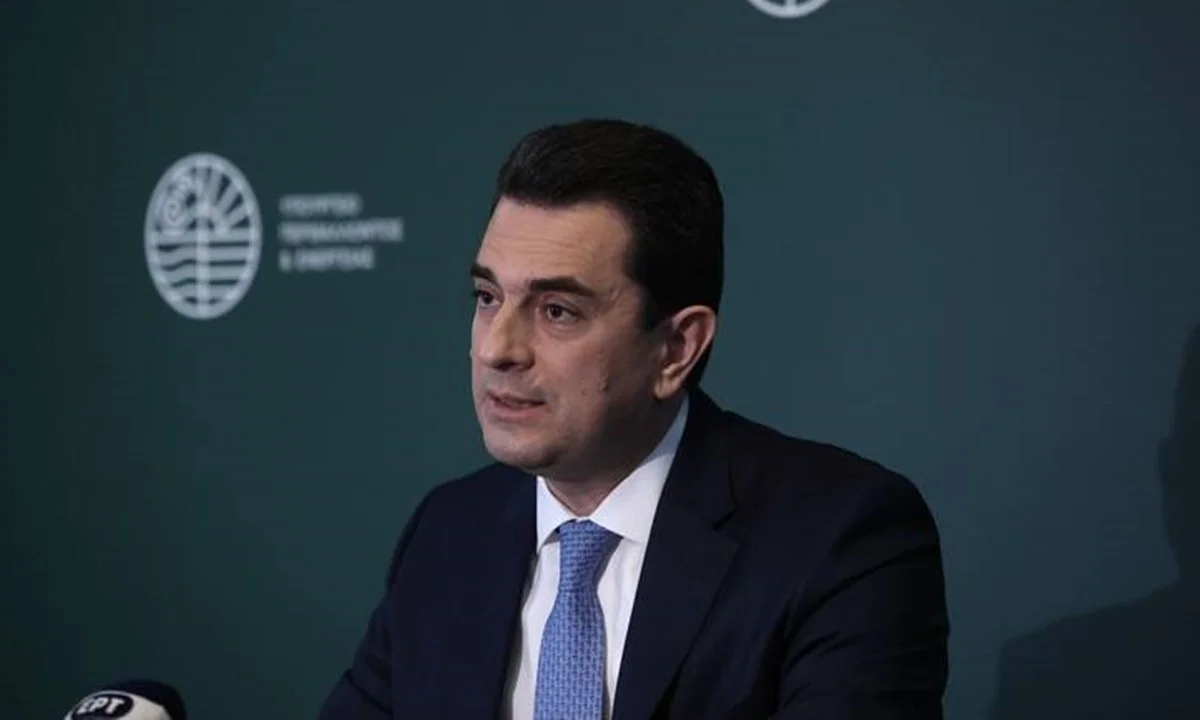Απίστευτο ρεσιτάλ αναλγησίας και εμπαιγμού του Κώστα Σκρέκα, που αντί να πάρει μέτρα φοροελαφρύνσεων, ζήτησε από τους πολίτες να μην αφήνουν ανοιχτά τα φώτα!