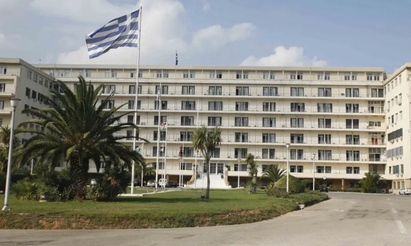 Επαναφέρουν στο Πεντάγωνο 5 διευθύνσεις που είχαν απομακρυνθεί - Φόβοι για θερμό επεισόδιο σε Αιγαίο και Έβρο