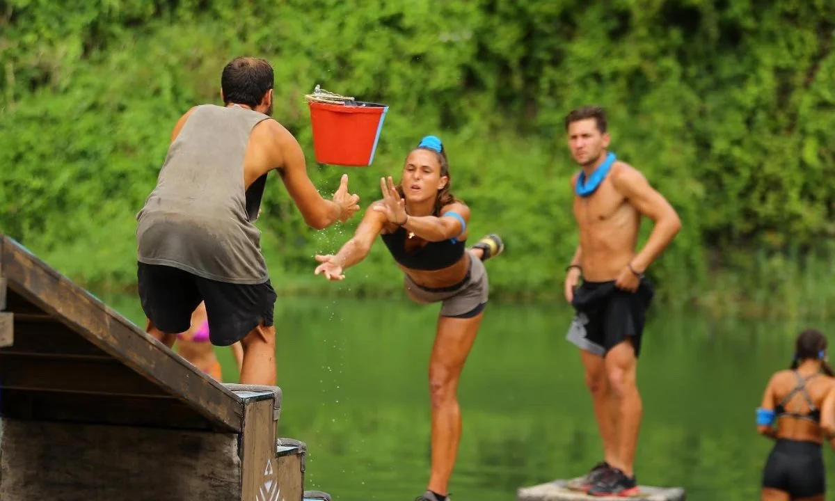 Survivor spoiler 5/3: Μια ισχυρή πρώτη εκτίμηση για την ομάδα που κερδίζει το έπαθλο φαγητού το Σάββατο. Μπλε ή κόκκινη;