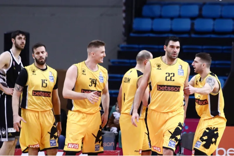 ΑΕΚ - Απόλλων Πάτρας 77-75: Κλέψιμο νίκης από τον Φιλιππάκο! (vid)
