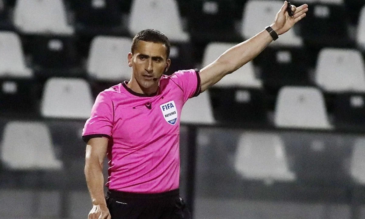Super League: Ο γνώριμος Νταμπάνοβιτς στο Παναθηναϊκός-Ολυμπιακός. Ο Πορτογάλος Γκοντίνιο στο Άρης-ΠΑΟΚ.