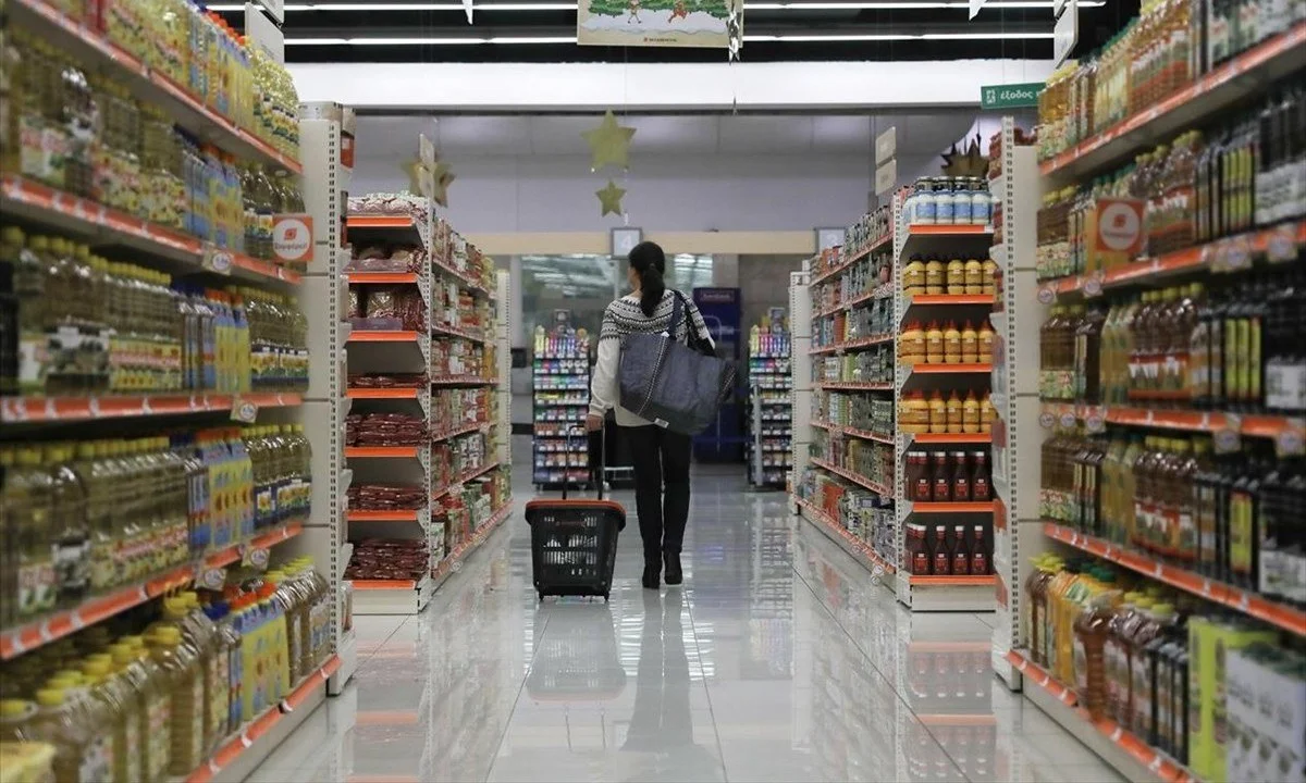 Βόμβα στα σούπερ μάρκετ: Νέο κύμα ανατιμήσεων τις επόμενες εβδομάδες - Δείτε τα προϊόντα