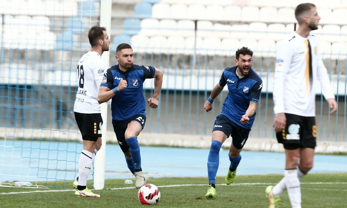 Super League 2 - 2oς όμιλος: Έυκολα τη Ρόδο (2-0) και στο -2 από την κορυφή η Καλλιθέα Συγκάτοικο απέκτησε ο Λεβαδειακός μετά τη νίκη που πήρε η Καλαμάτα στη Ρόδο. 