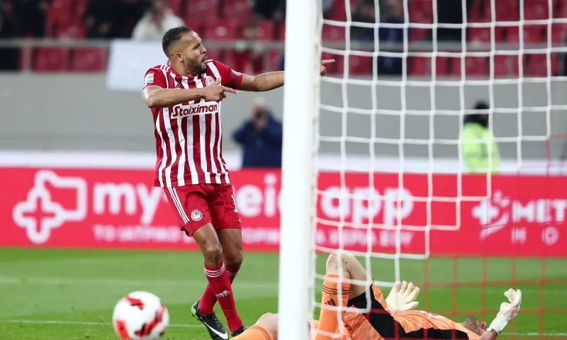 Ολυμπιακός - Άρης 2-1: «Εκτέλεση» από τον Ελ Αραμπί!