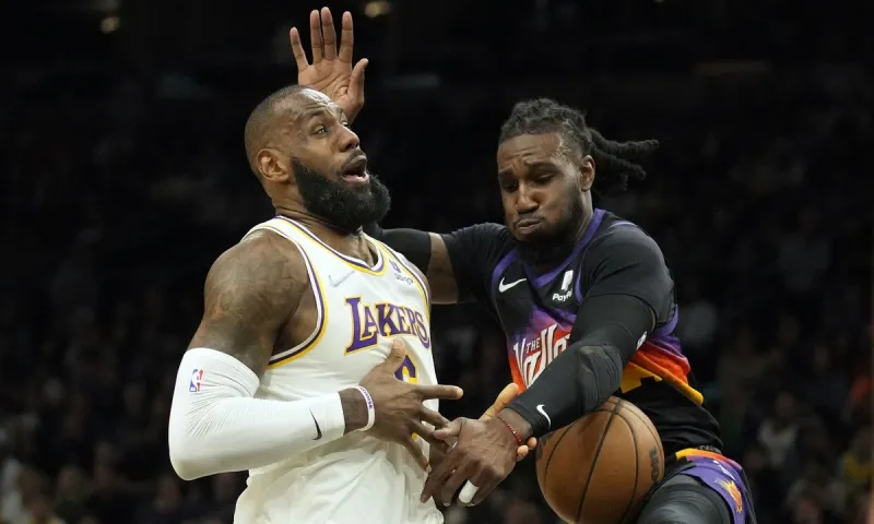 NBA Βαθμολογία - Αποτελέσματα: Σαρωτικοί Σανς διέσυραν τους Λέικερς - Μεγάλη νίκη για τους Πέλικανς