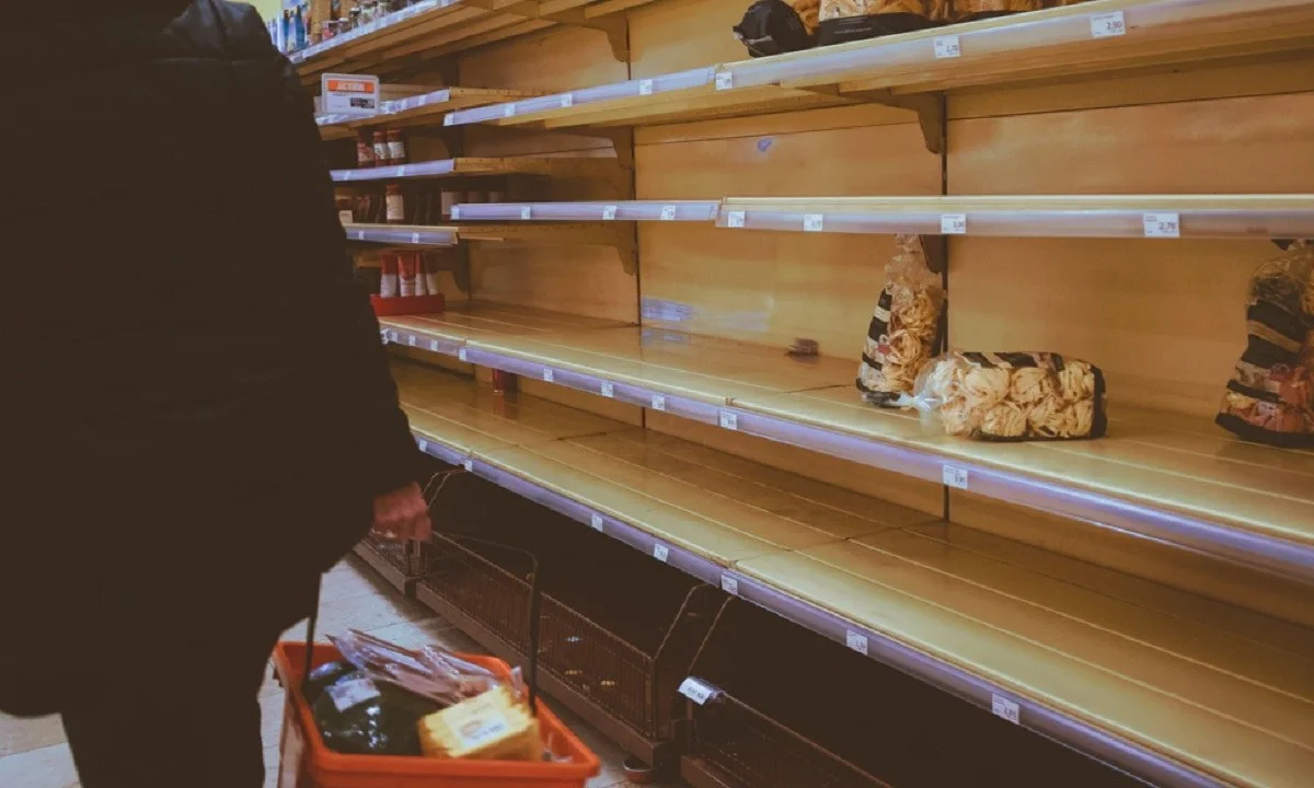 Κόκκινος συναγερμός για τυχόν ελλείψεις σε 7 βασικά προϊόντα - Αυτά είναι!