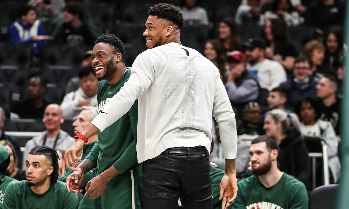 NBA Βαθμολογία – Αποτελέσματα: Έστω και χωρίς τους Γιάννη Αντετοκούνμπο και Κρις Μίλντετον οι Μπακς νίκησαν τους Γουίζαρντς με 114-102.