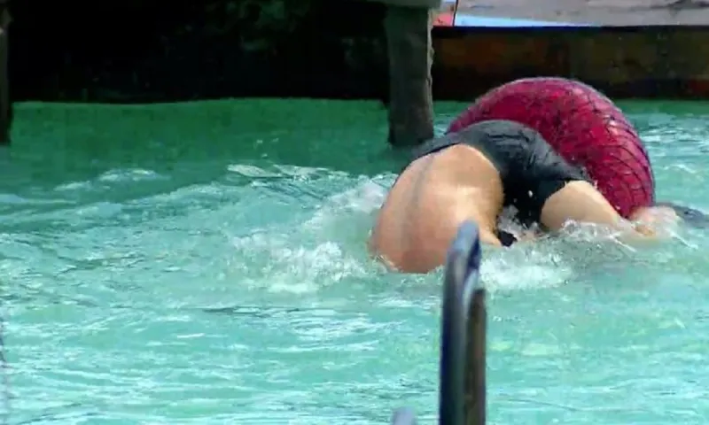Survivor Twitter 30/3: Η «μάχη» της σαμπρέλας προσέφερε άφθονο γέλιο στην πλατφόρμα!