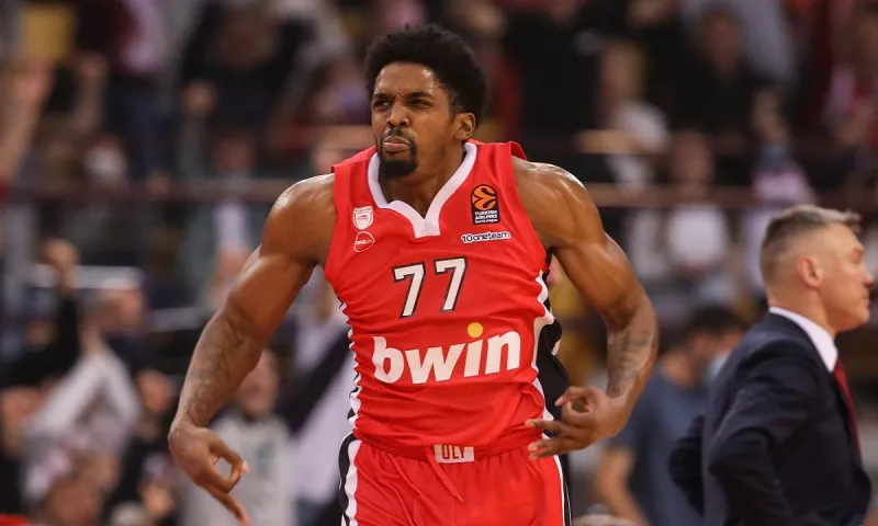 Ολυμπιακός- Μπαρτσελόνα 73-66: Σίγουρος τρίτος και βλέπει Βελιγράδι