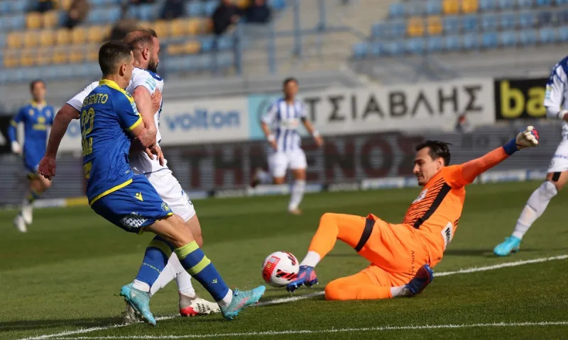 Αστέρας Τρίπολης - Ατρόμητος 0-0: Γιαννιώτης και ΟΦΗ τον πήγαν στο +6!