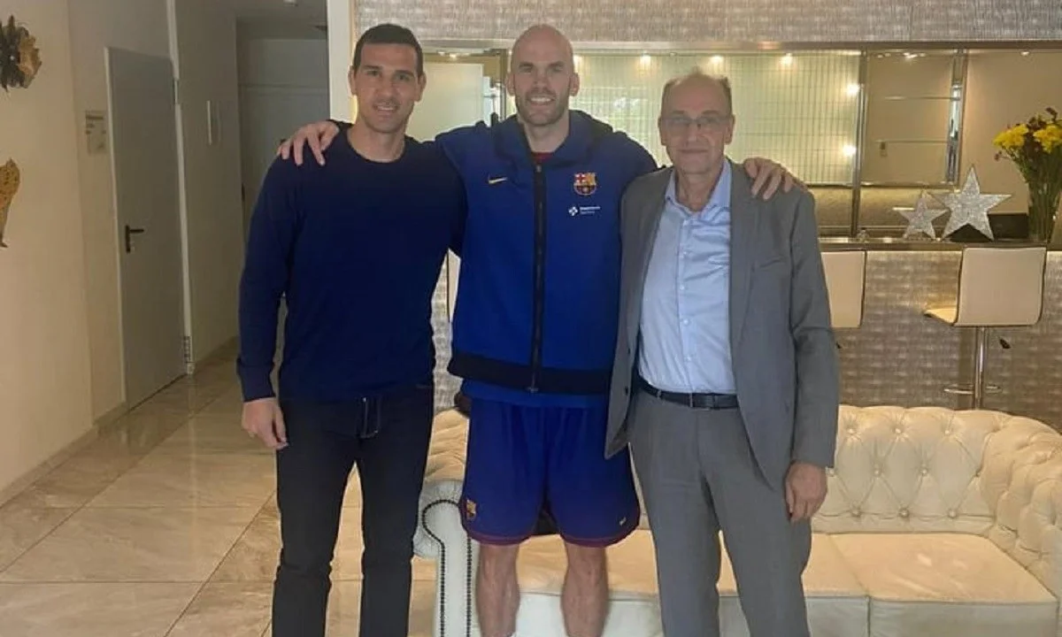 Ο Νικ Καλάθης αποτελεί σημαντικό κομμάτι για την Εθνική ομάδα και όλοι το γνωρίζουν πολύ καλά αυτό.