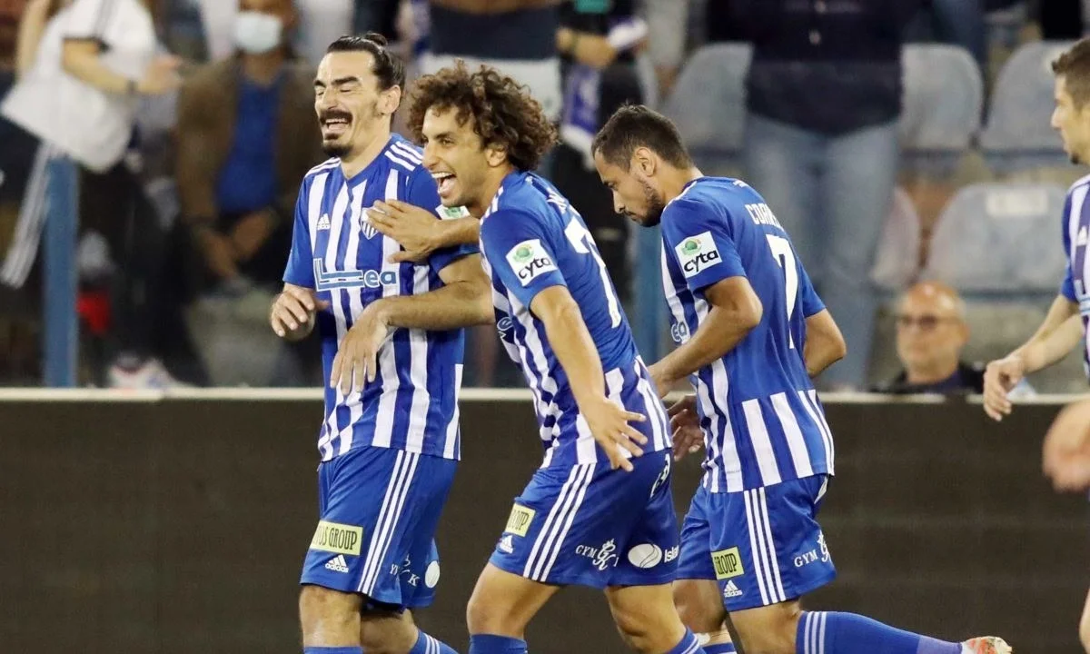 Ανόρθωση - ΑΠΟΕΛ 4-1: Με πρωταγωνιστές τους Χριστοδουλόπουλο και Ουάρντα η «Κυρία» κατάφερε να πάρει τη μεγάλη νίκη.