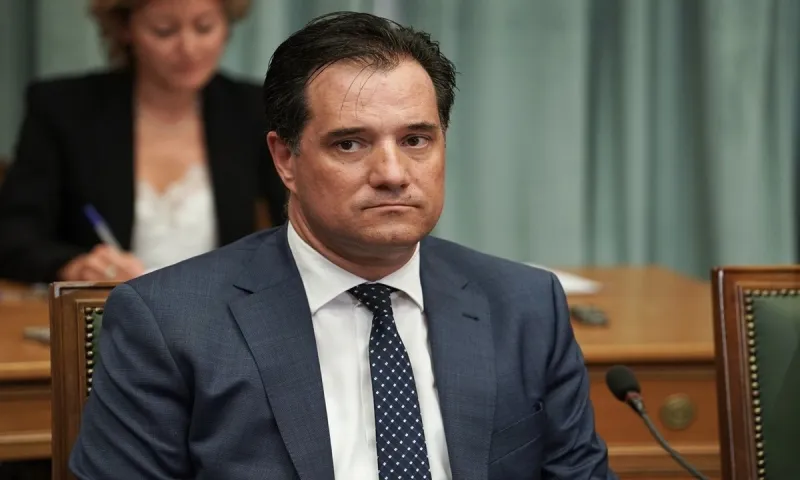 Άδωνις Γεωργιάδης: Τα σούπερ μάρκετ που αισχροκερδούν παραμένουν «άγνωστα» - Οι μικροεπιχειρήσεις όμως γίνονται «βούκινο»