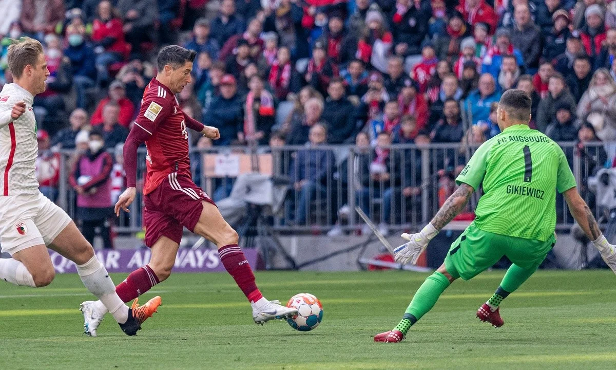 Bundesliga: Ξανά στο +9 η Μπάγερν, μετά την νίκη με 1-0 επί της Άουγσκμπουργκ, πέντε στροφές πριν το φινάλε.