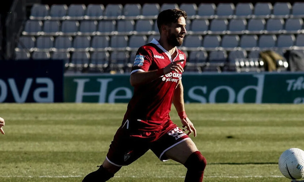 Super League 2 νέα 11/4: H αναδίπλωση με Νικολιά στην ΑΕΛ, ο Γαρουφαλιάς που ήταν στον πάγκο, ο Καραϊσκάκης που ψάχνει και πάλι προπονητή, το πρόστιμο στην Καλαμάτα και τα εξ αναβολής που (αναγκαστικά) θα διεξαχθούν το Μ. Σάββατο!