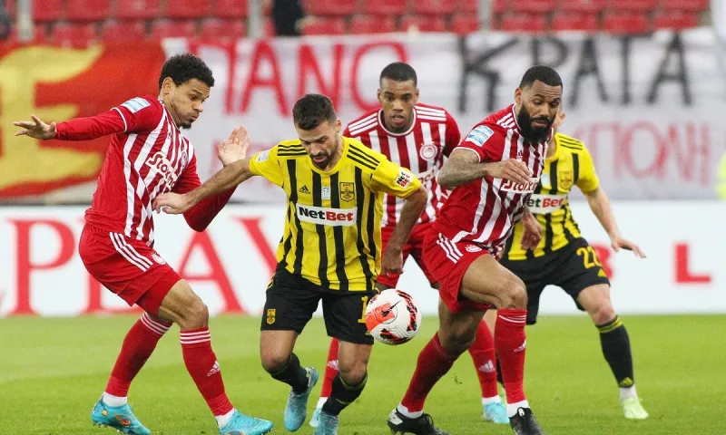 Χαμός στη Super League 1: Φήμες για «κλοπή» Μπρούνο Γκάμα!