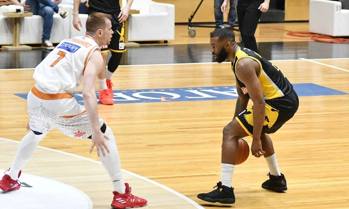 Προμηθέας Πάτρας - ΑΕΚ 85-89: Μεγάλη νίκη για την ΑΕΚ στην Πάτρα με 89-85, μέσα στην Πάτρα, χάρη στην οποία αύξησε σημαντικά τις ελπίδες της.