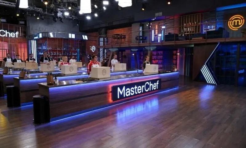 MasterChef highlights 19/4: Το τρολάρισμα για τα ιταλικά του Κοντιζά και ο τραυματισμός που «πάγωσε» τους παίκτες!