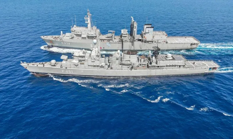 Tουρκία: Σοκάρει την Άγκυρα το ελληνικό πλωτό τείχος με τα 12 πολεμικά πλοία