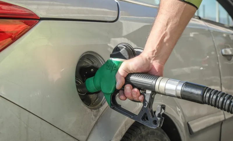 Fuel Pass: Άνοιξε η πλατφόρμα για το επίδομα βενζίνης - Προϋποθέσεις και Δικαιούχοι