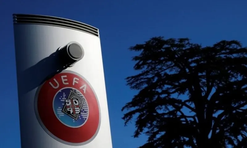 UEFA: «Εξαφανίζει» τη Ρωσία από τον ποδοσφαιρικό χάρτη - Πώς επηρεάζονται οι διοργανώσεις