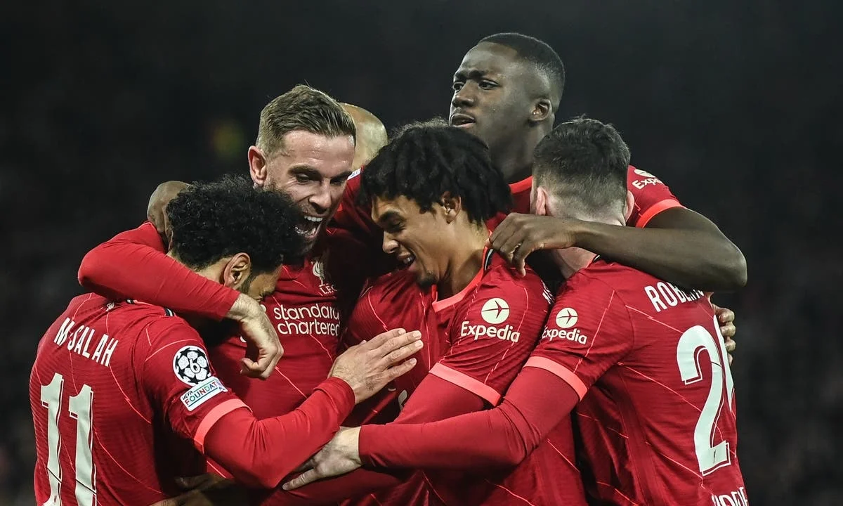 Champions League: Η Βιγιαρεάλ υποδέχεται τη Λίβερπουλ απόψε (3/5, 22:00) σε ένα παιχνίδι με έμμεσο ελληνικό ενδιαφέρον.