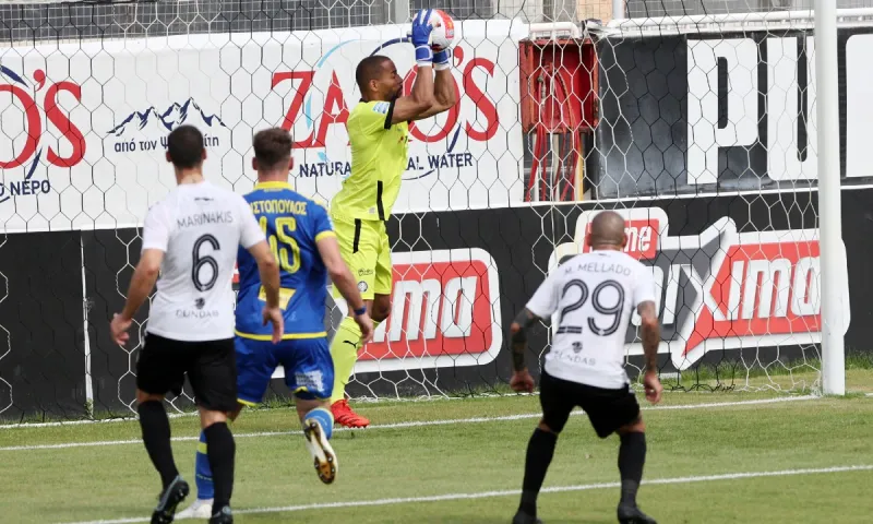 ΟΦΗ - Αστέρας Τρίπολης 1-0: «Αφεντικό» για την πρωτιά στα πλέι άουτ οι Κρητικοί