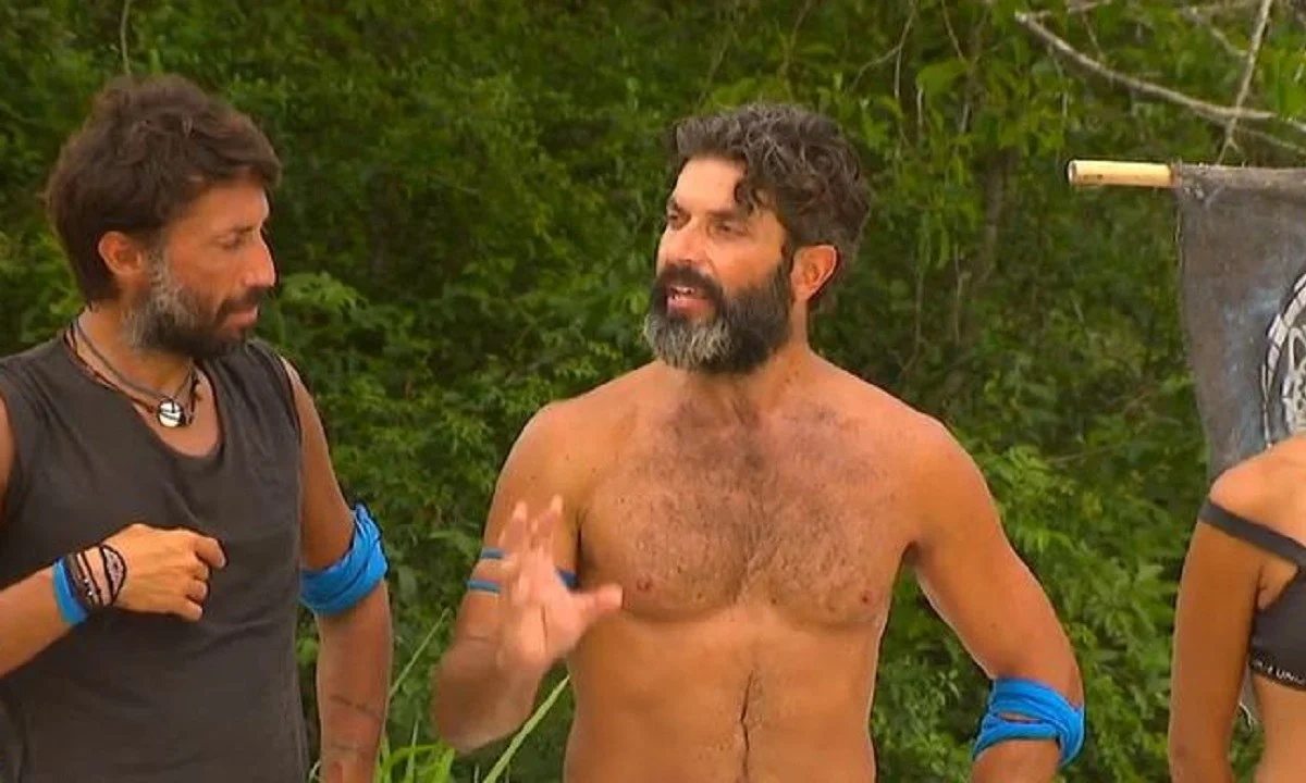 Survivor 8/5: Κάλεσμα συνυποψηφιότητας από τον Τάκη στον Μαρτίκα - Απάντησε ή έκανε... ντρίμπαλ ο Profesor;