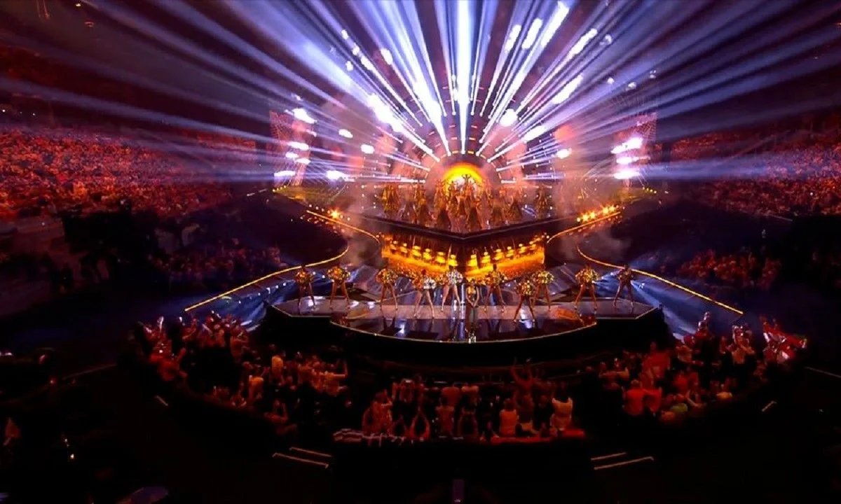 Eurovision: Πολλές οι εκκεντρικές εμφανίσεις, πολλά τα σχόλια, γενικώς ένας μικρός χαμός